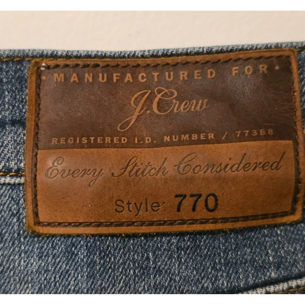 J.Crew 770 Straight Jeans Mens 33x32 Medium Wash Stretch Denim Everyday Casual